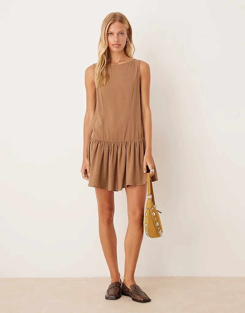 

Мини-платье с заниженной талией из льняной смеси ASOS DESIGN цвета мокко