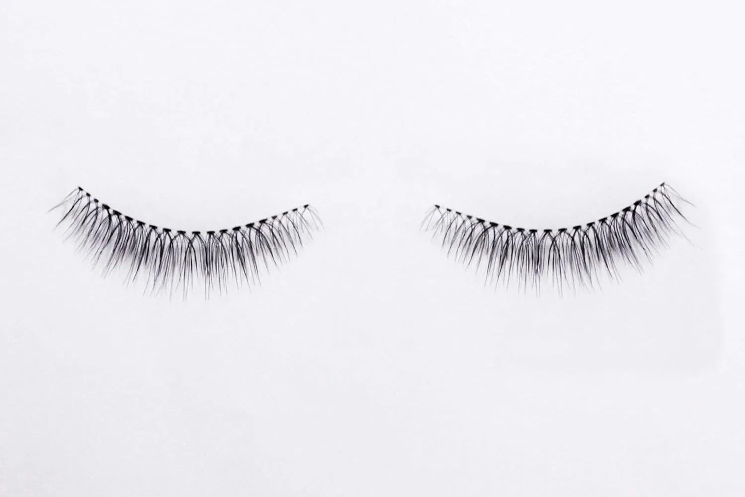 Ресницы Diamond Lash Innocent Eye 5 пар, черные — фото 2