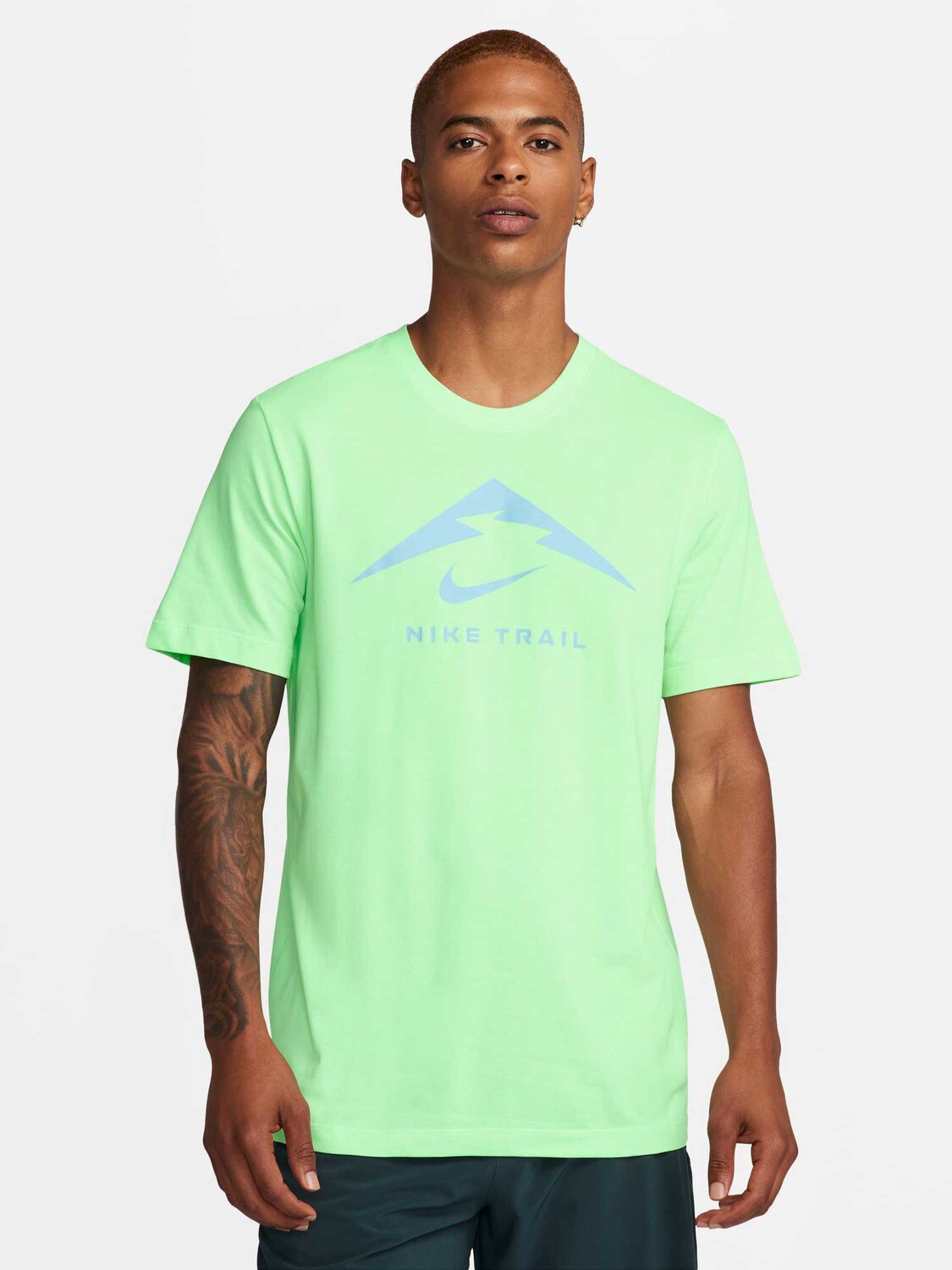 

Футболка Nike M NK DF TEE TRAIL LOGO, зеленый