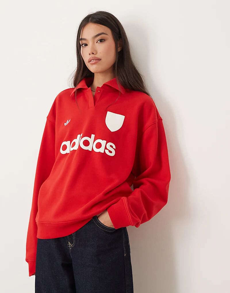 

Футбольная толстовка Adidas Originals красного цвета