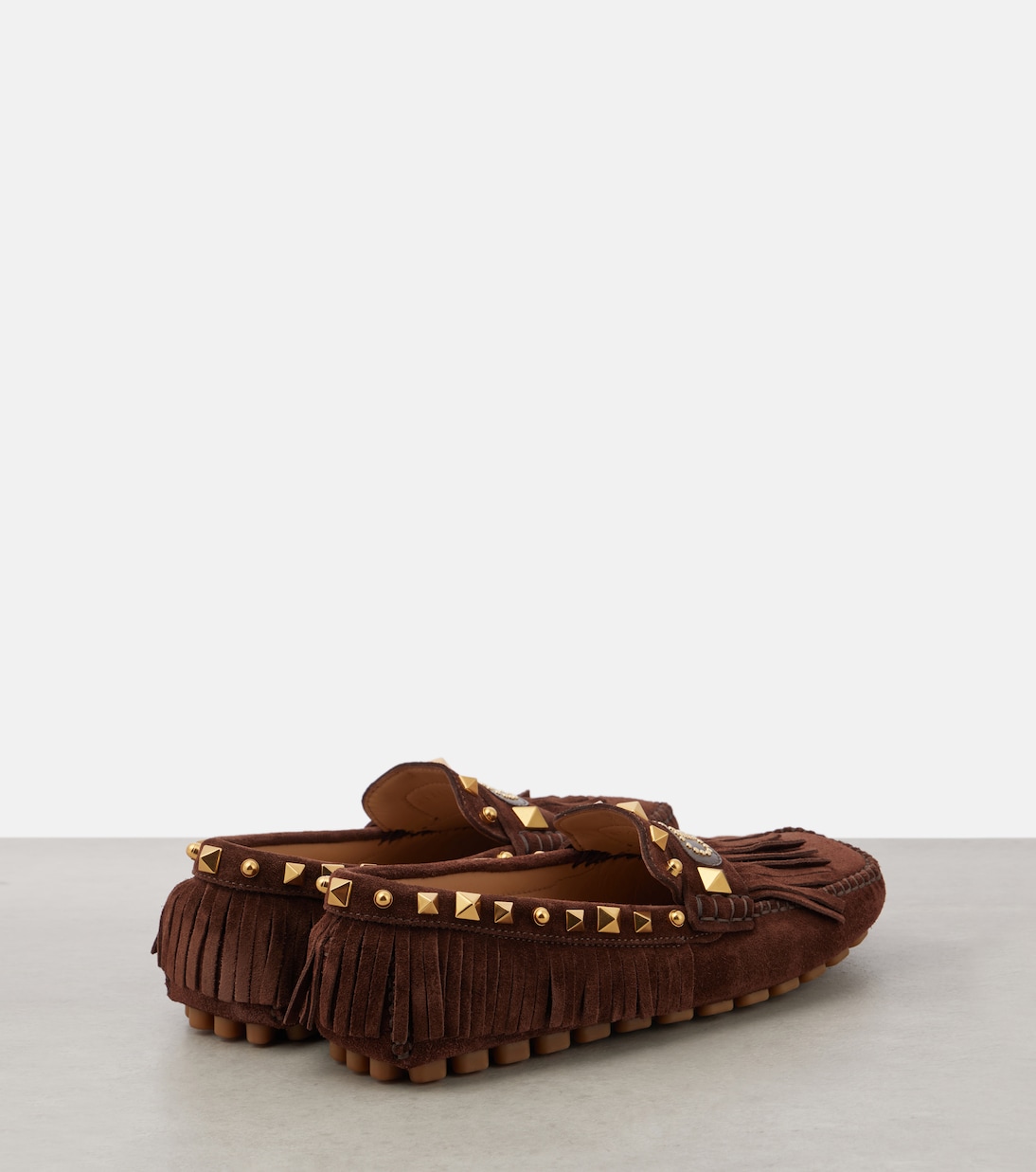 Замшевые туфли для вождения VLogo с бахромой Valentino Garavani, Fondant — фото 2