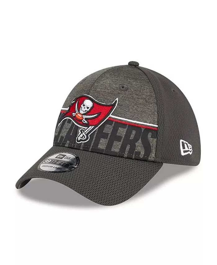 

Мужская оловянная бейсболка Tampa Bay Buccaneers 2023 NFL Training Camp 39THIRTY Flex Fit Hat New Era, серебряный