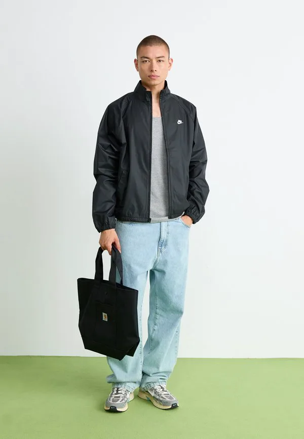Клуб ветровок Nike Sportswear, Black/White — фото 2