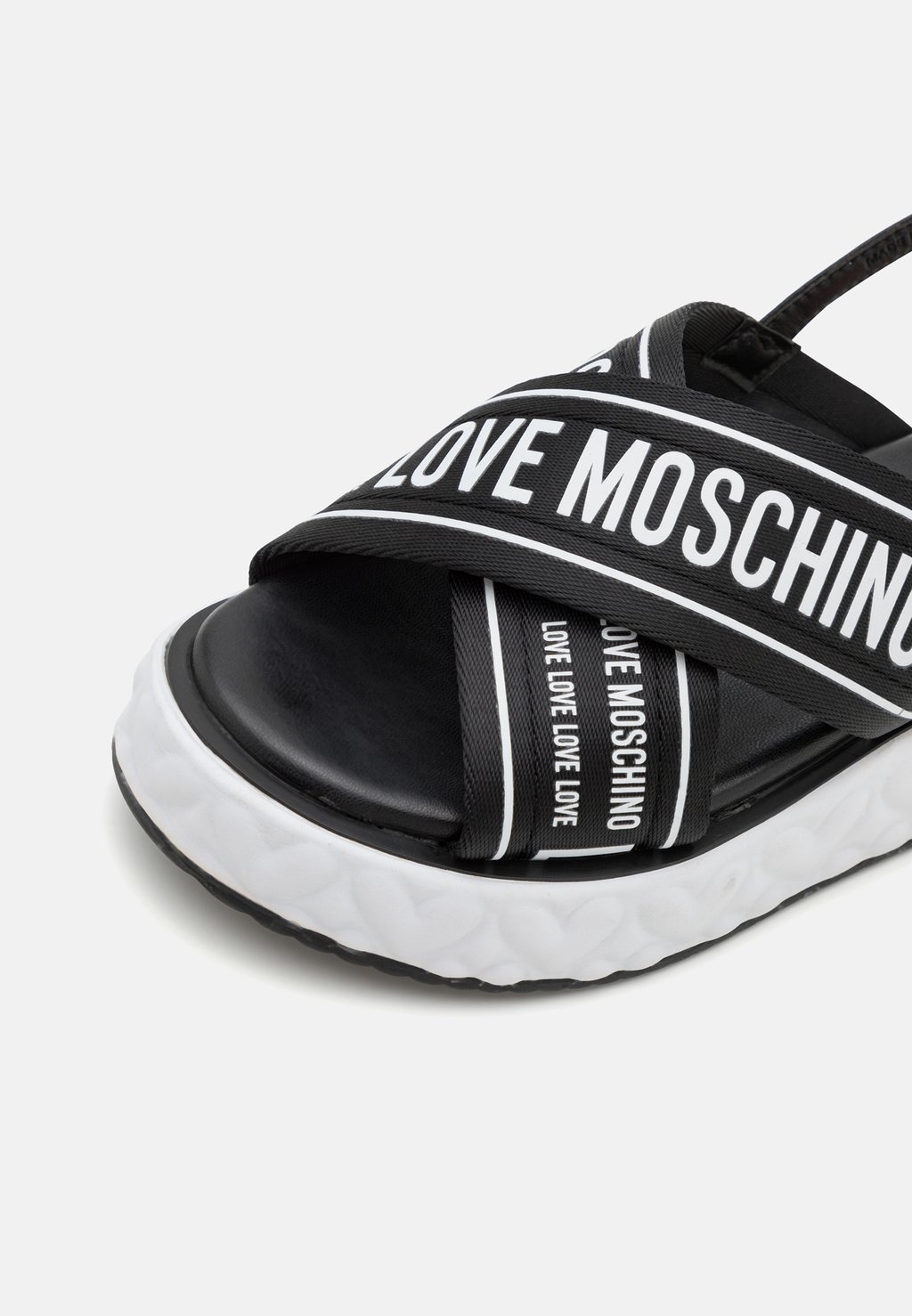 

Босоножки на платформе Love Moschino, черный