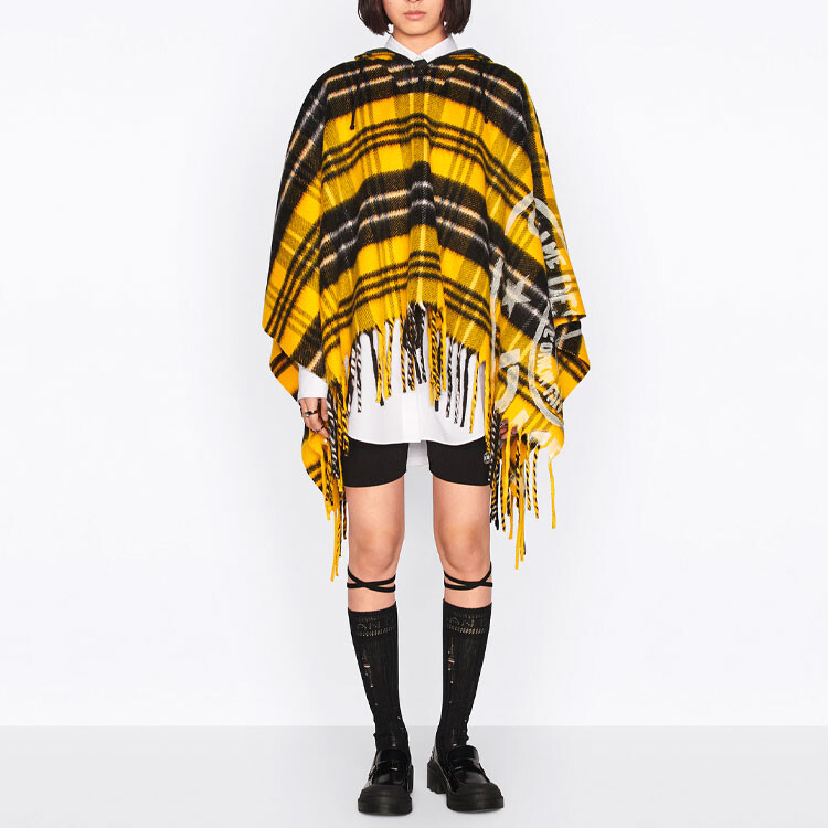 

Ежеквартальные новинки Cape Women's Yellow Dior