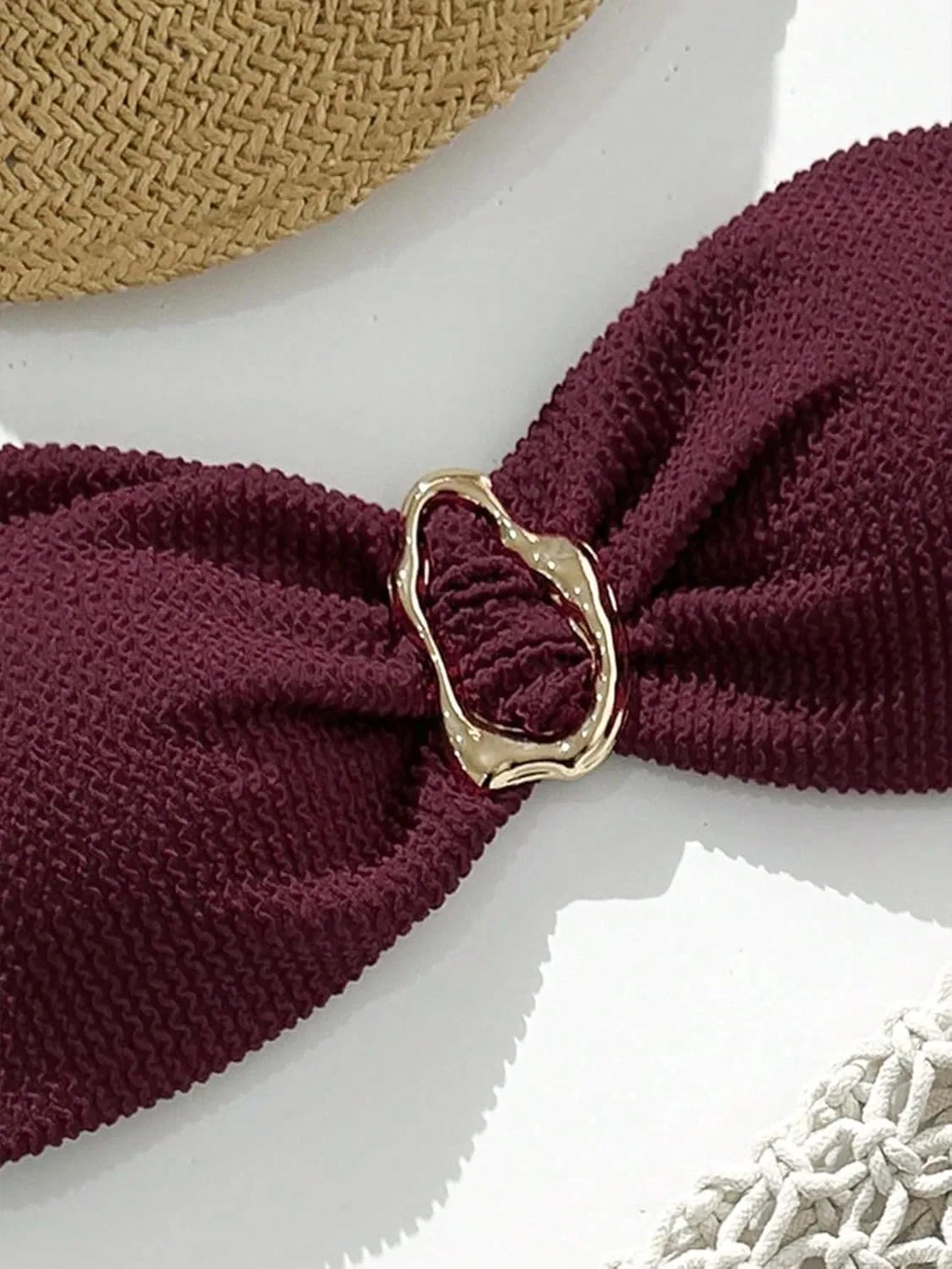 Сексуальный купальник-бикини из двух частей для женщин: купальник с низкой посадкой и завязками на спине, однотонный, без бретелей, с металлическими вставками, для пляжа — фото 3