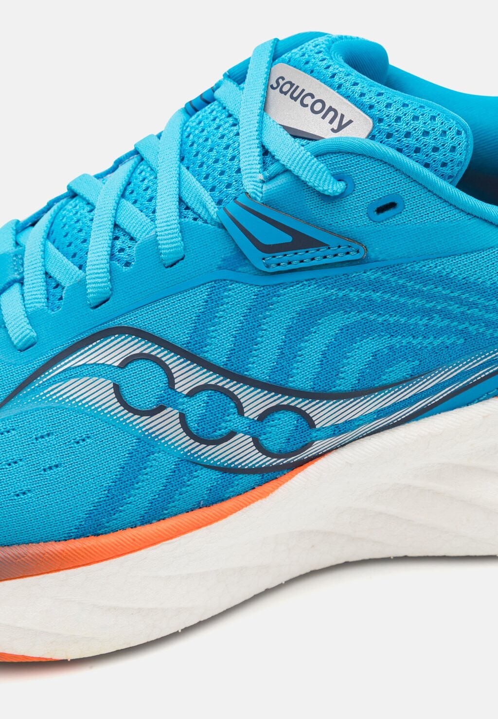 

Нейтральные кроссовки Triumph 22 Saucony, viziblue/перец