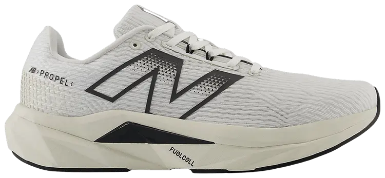 

Кроссовки New Balance FuelCell Propel v5 2E Wide 'White Black Cement', белый