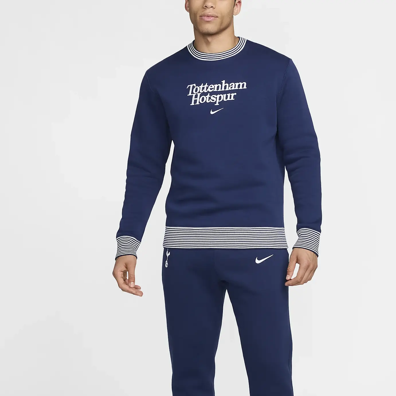 Толстовка Tottenham Hotspur Club мужская футбольная с круглым вырезом Nike, синий — фото 4