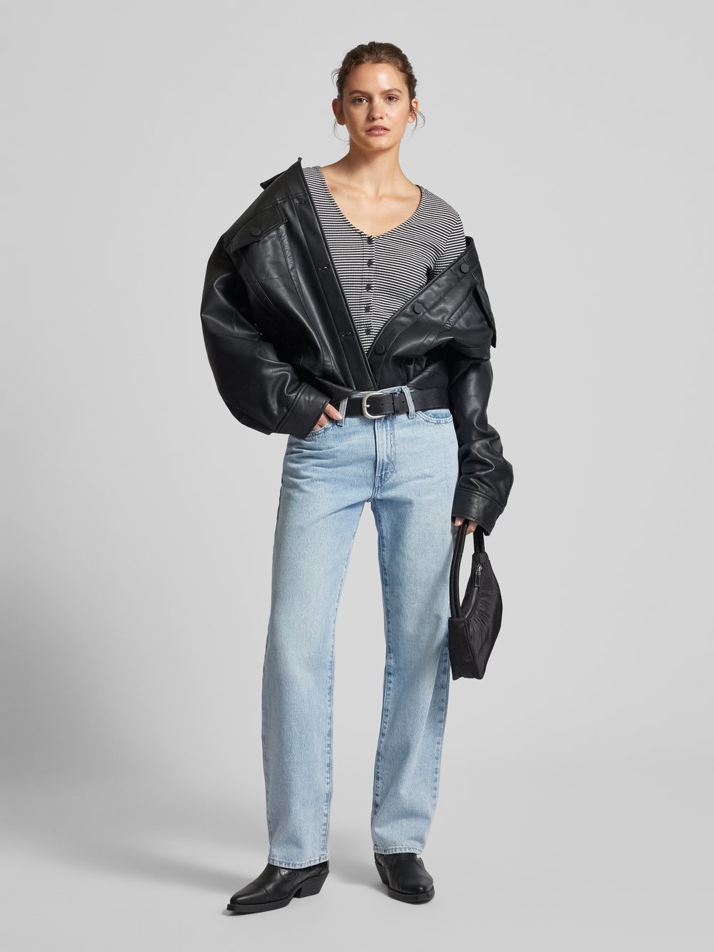 

Мешковатые джинсы с карманами Levi's, светло-голубой