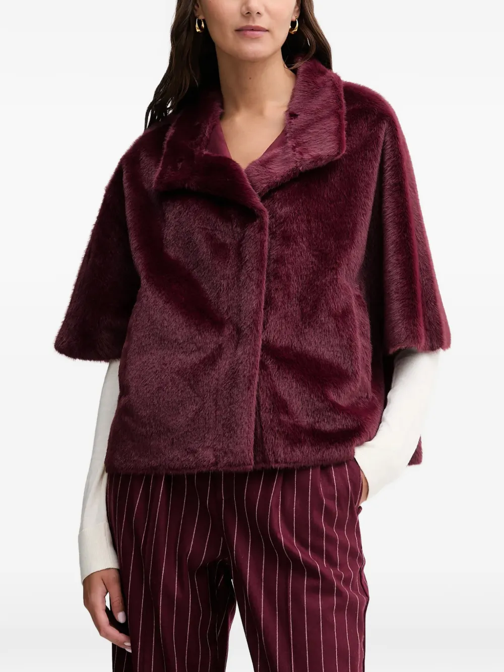 

Пальто с короткими рукавами на пуговицах Joseph Ribkoff, красный