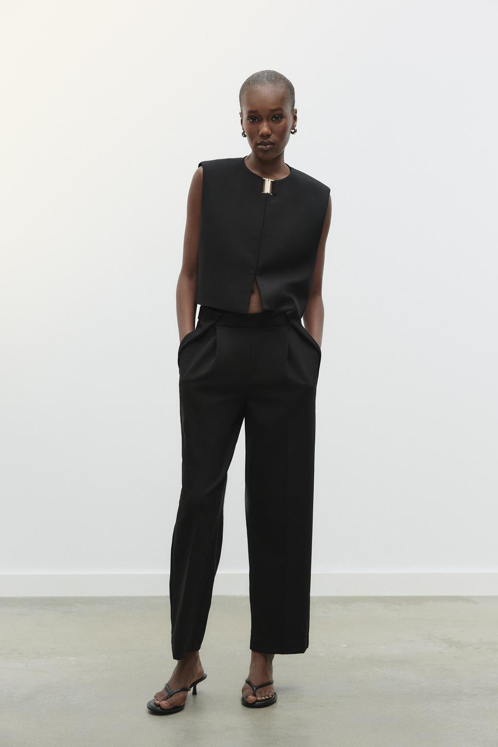 

Короткий жилет с металлической застежкой ZARA, черный