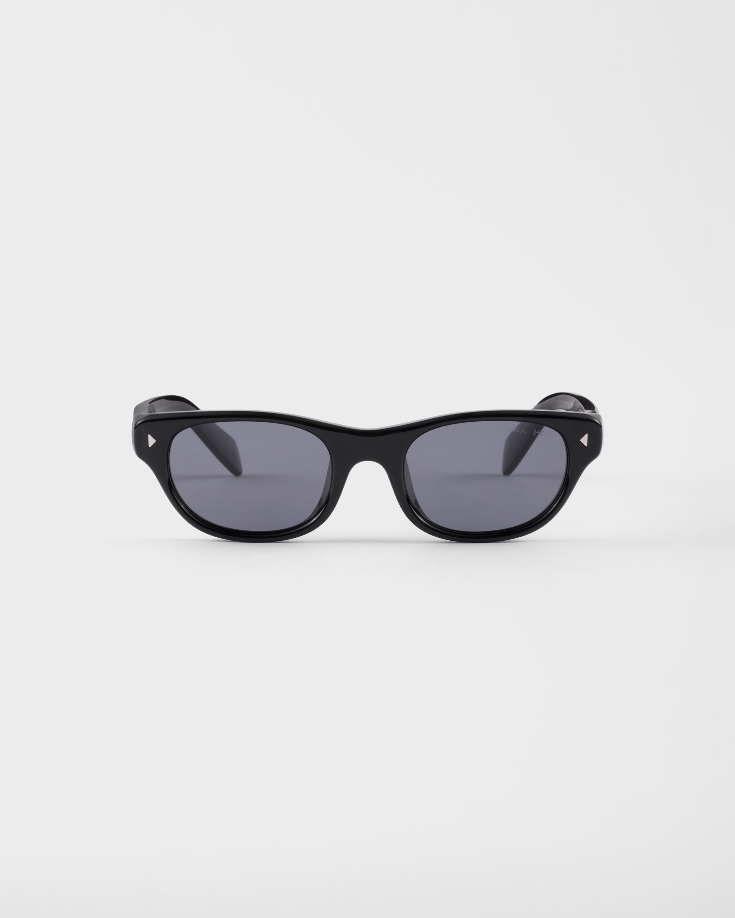 

Солнцезащитные очки из коллекции Prada Eyewear, черный