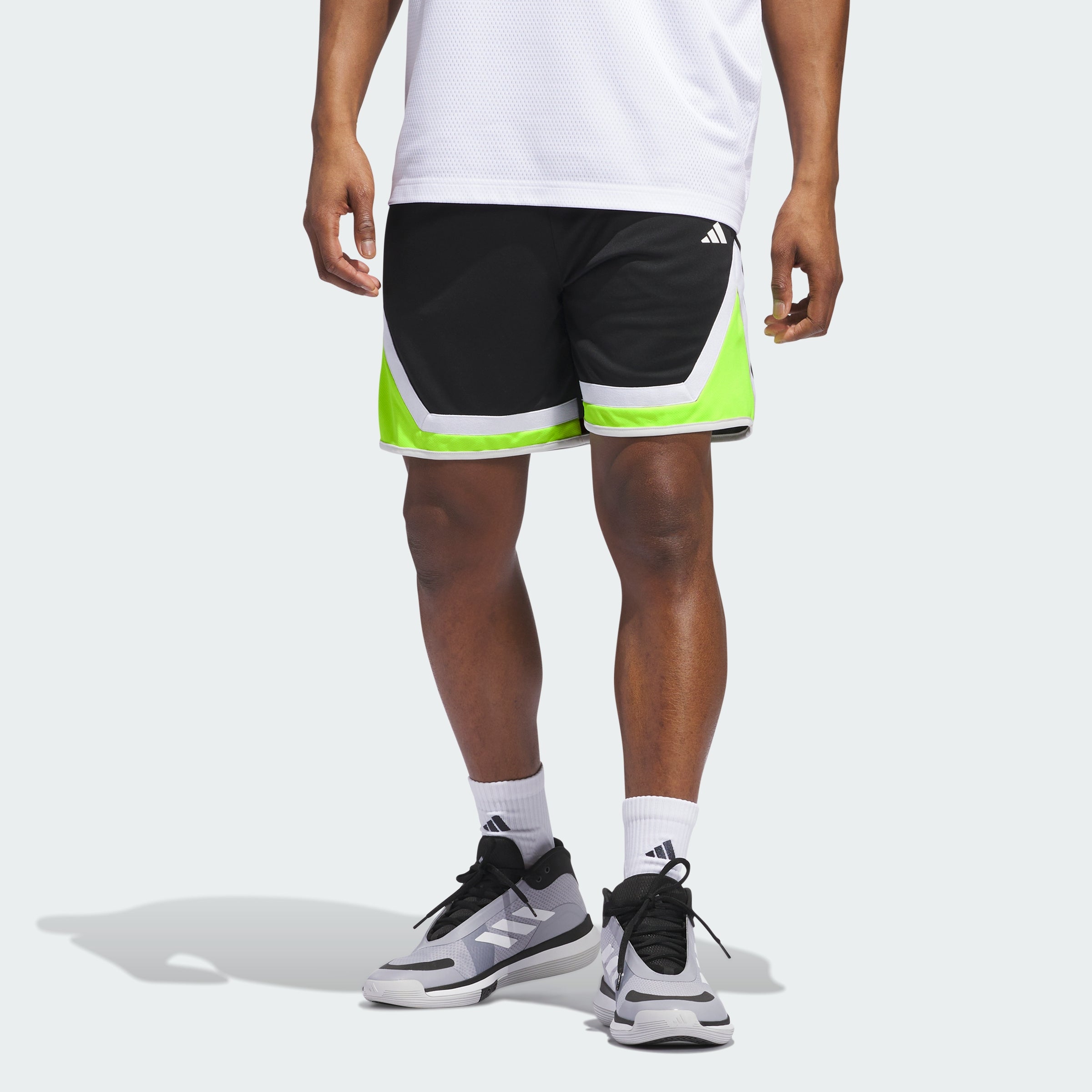 

Мужские шорты adidas adidas Pro Block, цвет black / lucid lemon