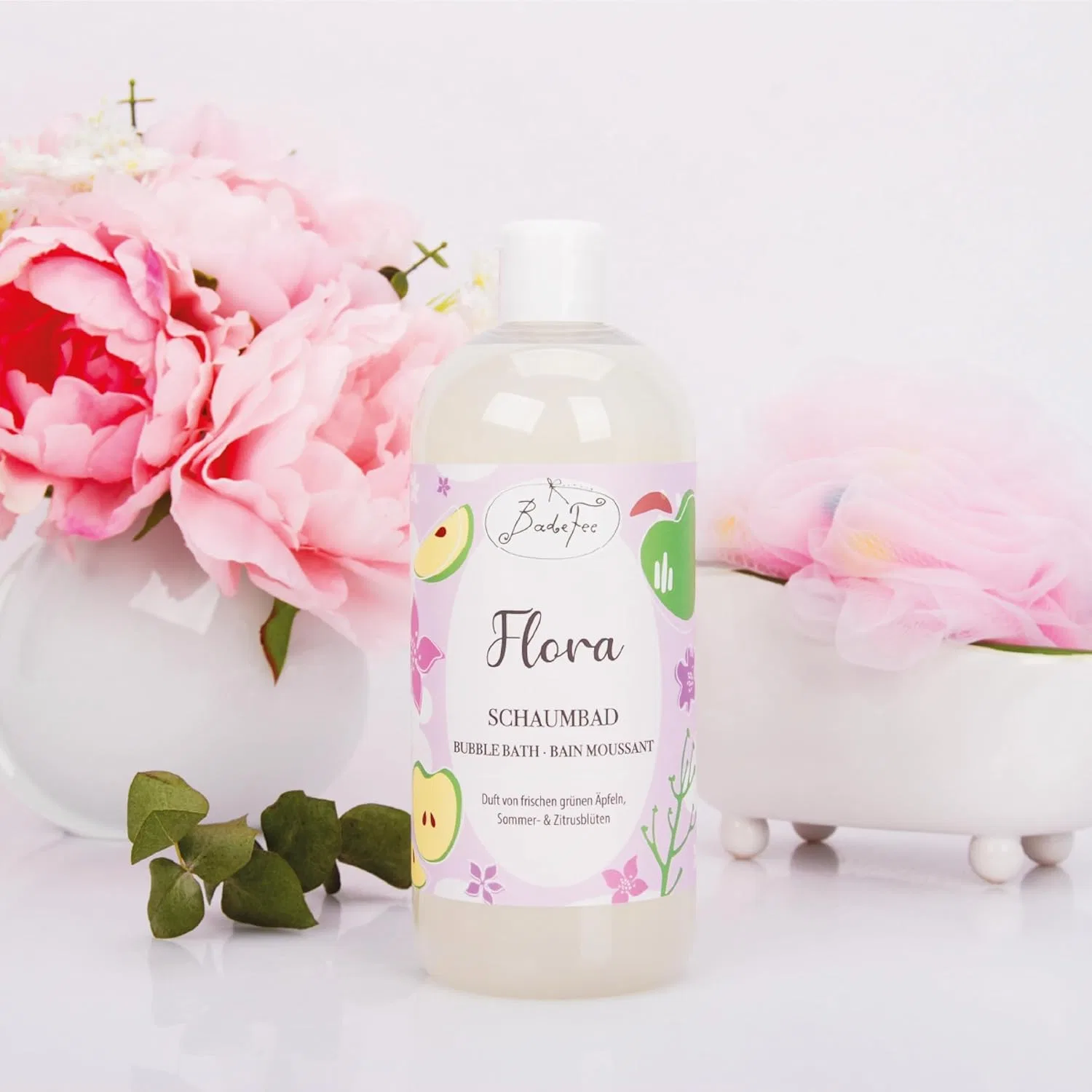 Пена для ванны «Flora Foam Bath» с ароматом зеленого яблока от BadeFee, 500 мл Badefee — фото 2