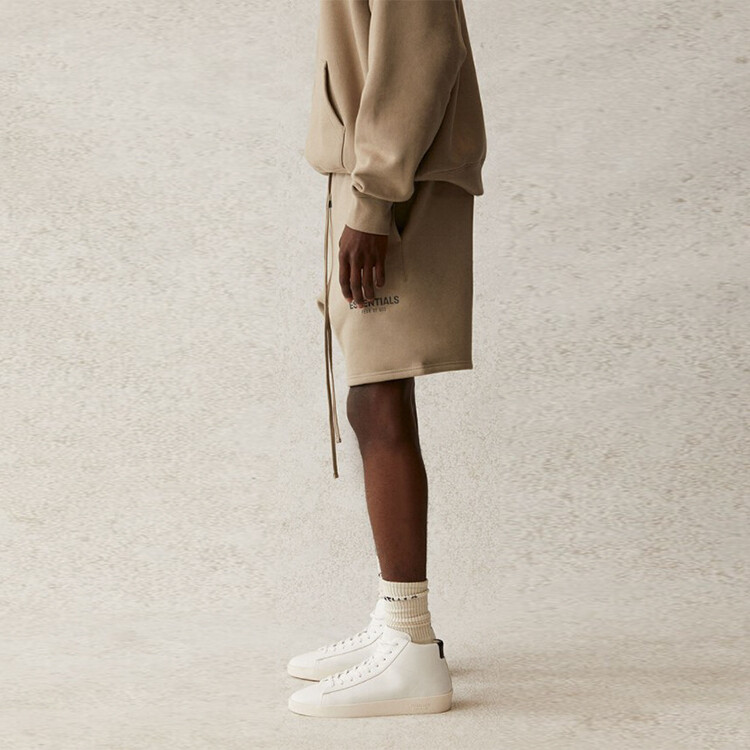 SS21 Повседневные шорты унисекс Moss Fear Of God Essentials, цвет Moss — фото 4