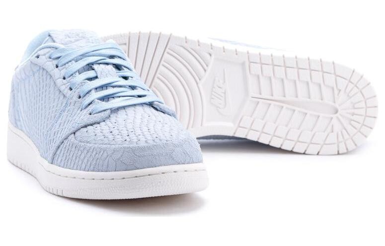 Кроссовки JORDAN 1 Retro Low Ns Ice Blue GS — фото 4