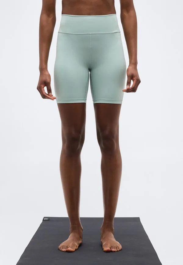 Леггинсы all me essentials 7 дюймов Adidas Performance, Sage