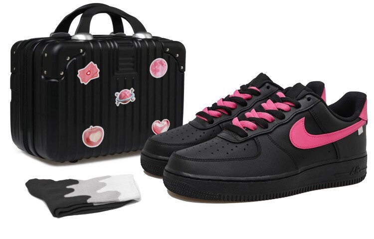 

Кроссовки Nike Air Force 1 Skateboard Shoes Women's Low-Top Black/Red