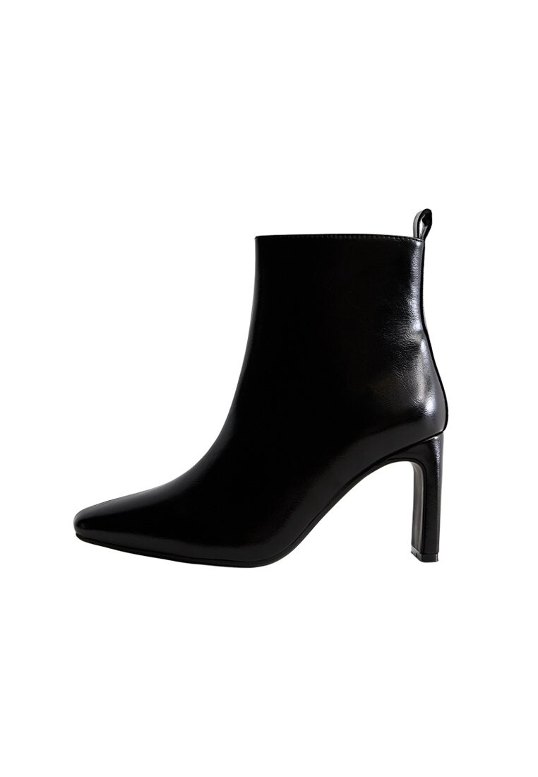

Классические ботильоны SQUARE-TOE New Look, черный