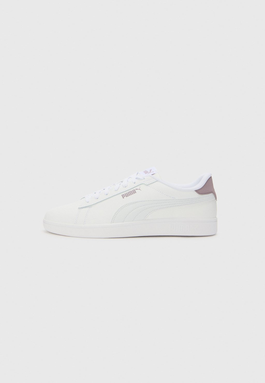 

Кроссовки SMASH 3.0 UNISEX Puma, белый