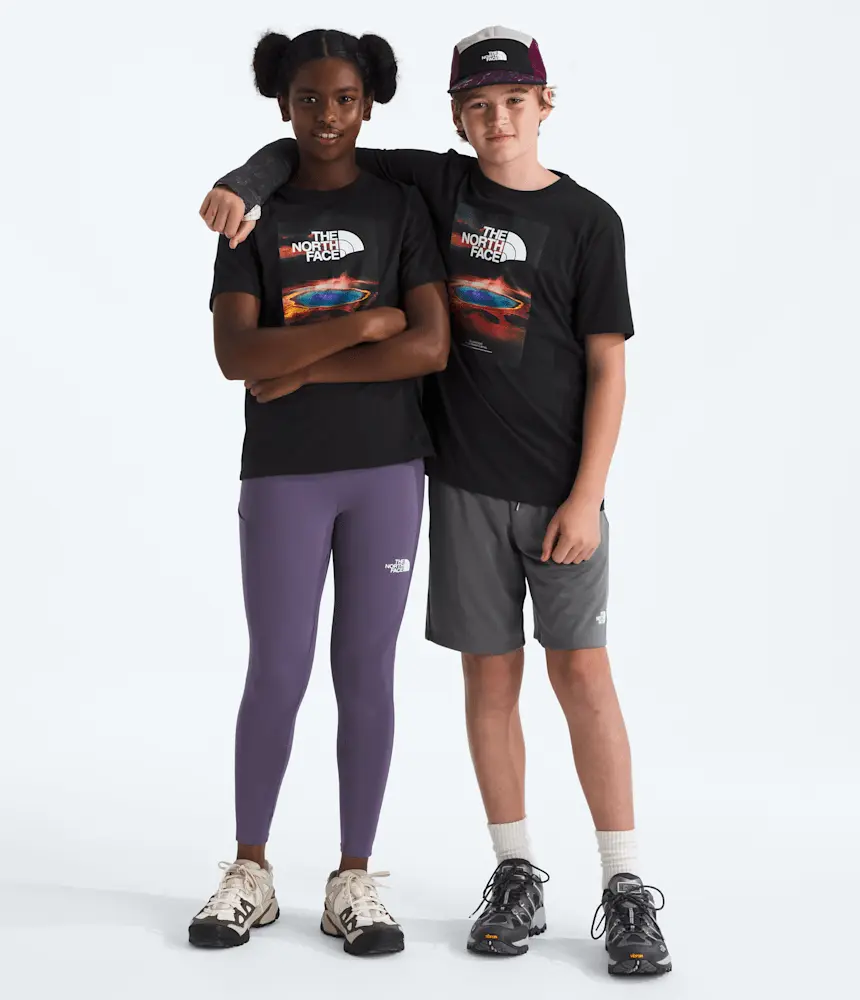 

Футболка с коротким рукавом с пейзажами для мальчиков и девочек The North Face, TNF Black