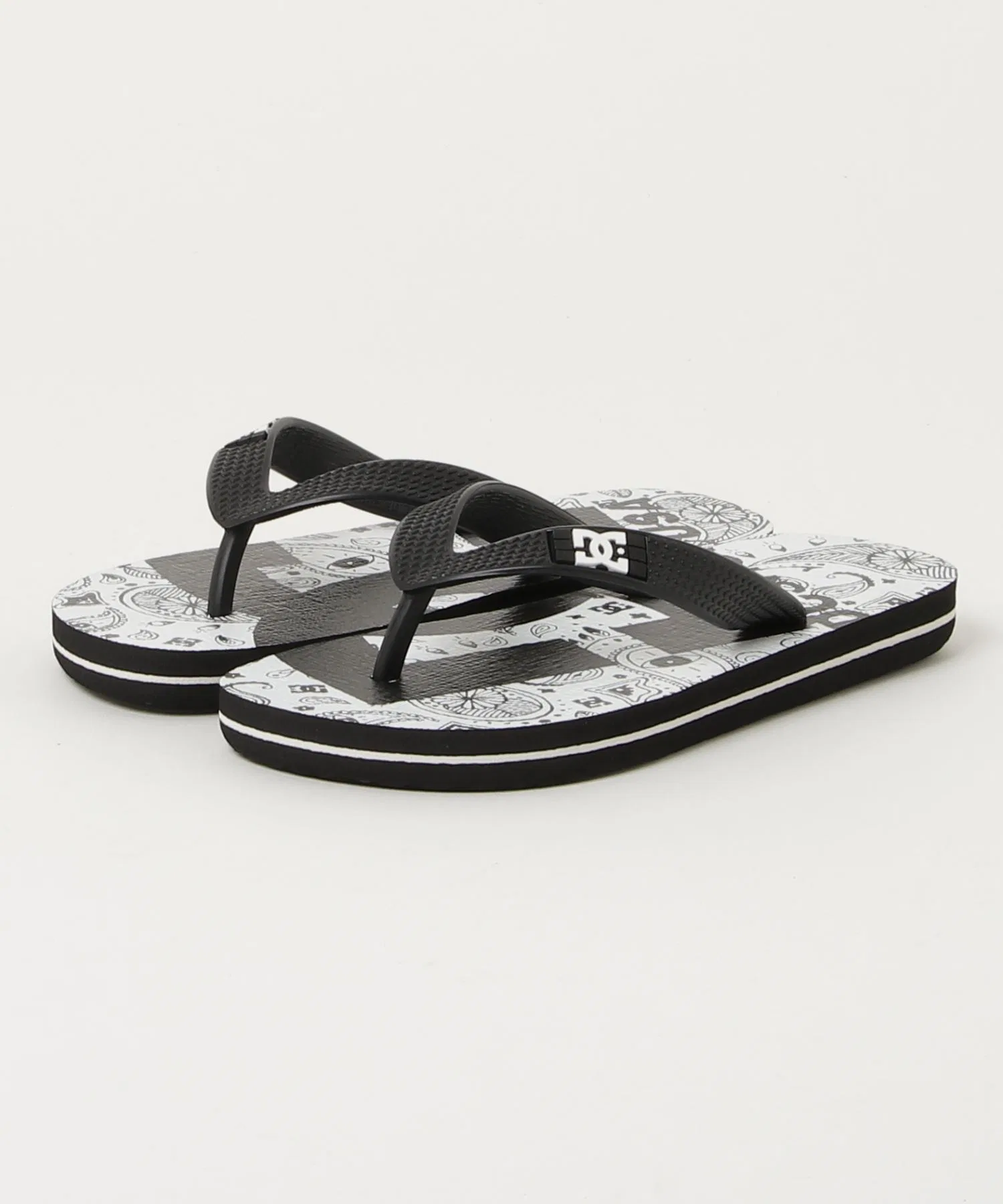 Детские шлепанцы DC SHOES Ks SPRAY GRAFFIK