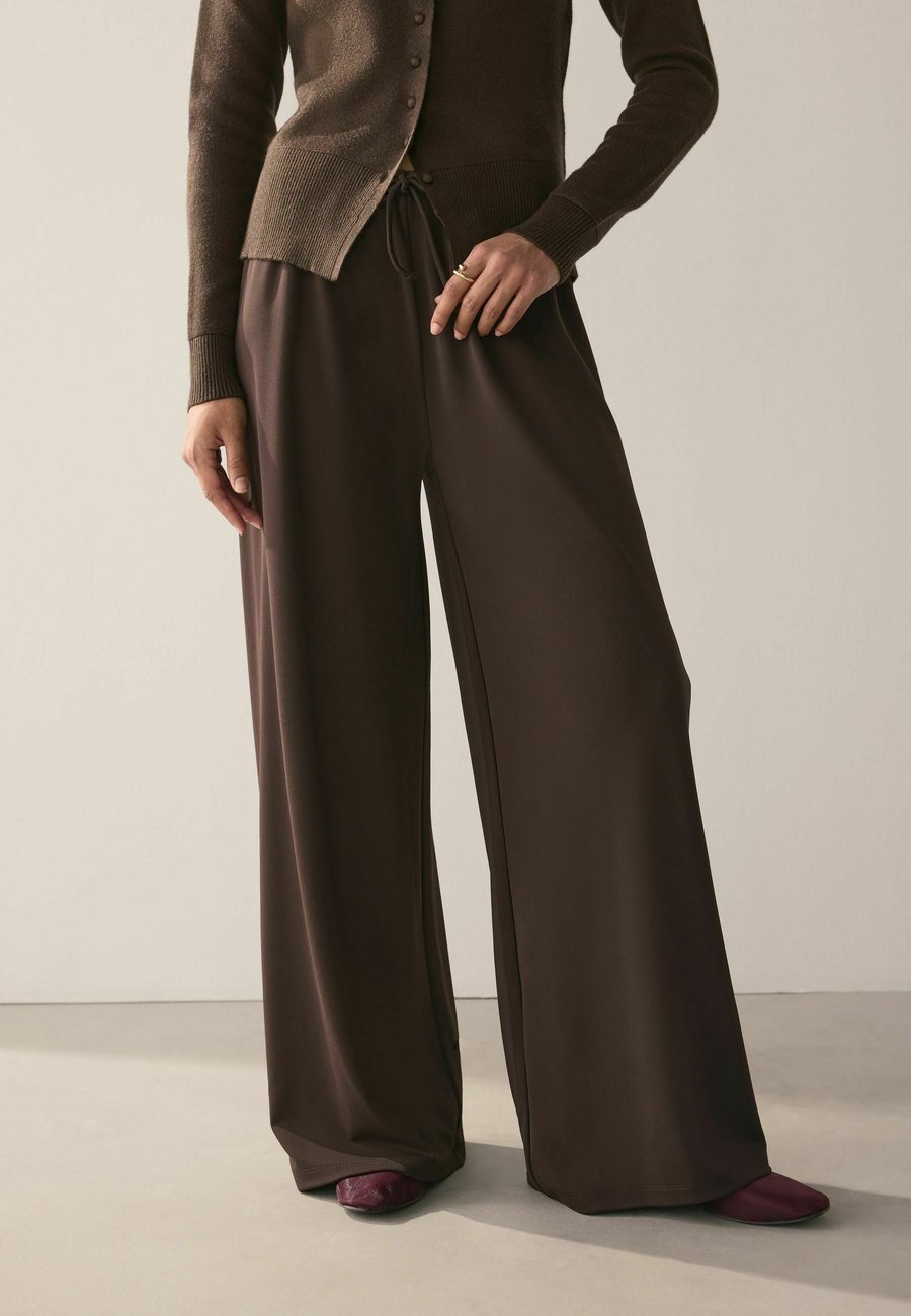 

Брюки Next Trousers, Chocolate Brown/Brown
