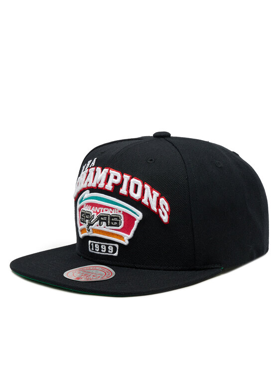 

Кепка Mitchell & Ness, черный