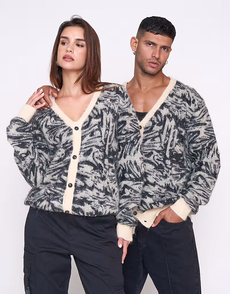 

Multiply Apparel - Concrete - Кардиган в цвете «белый лебедь»