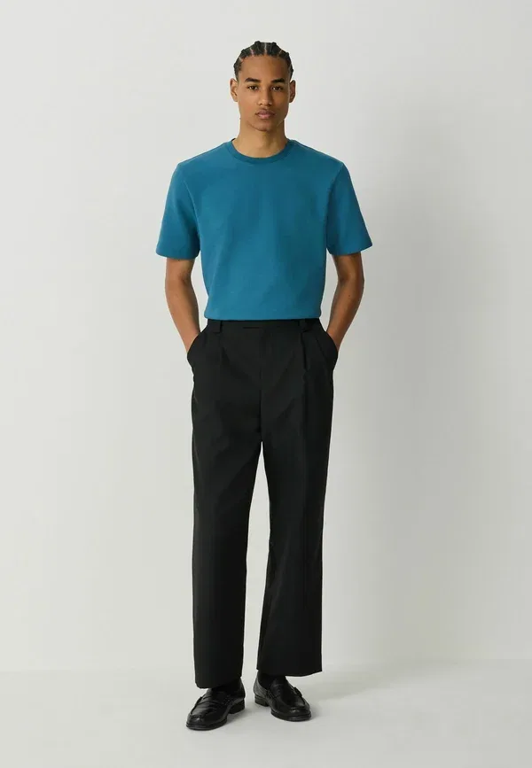 Футболка Next Tall fit smart soft touch heavyweight, базовая, синий средний — фото 2