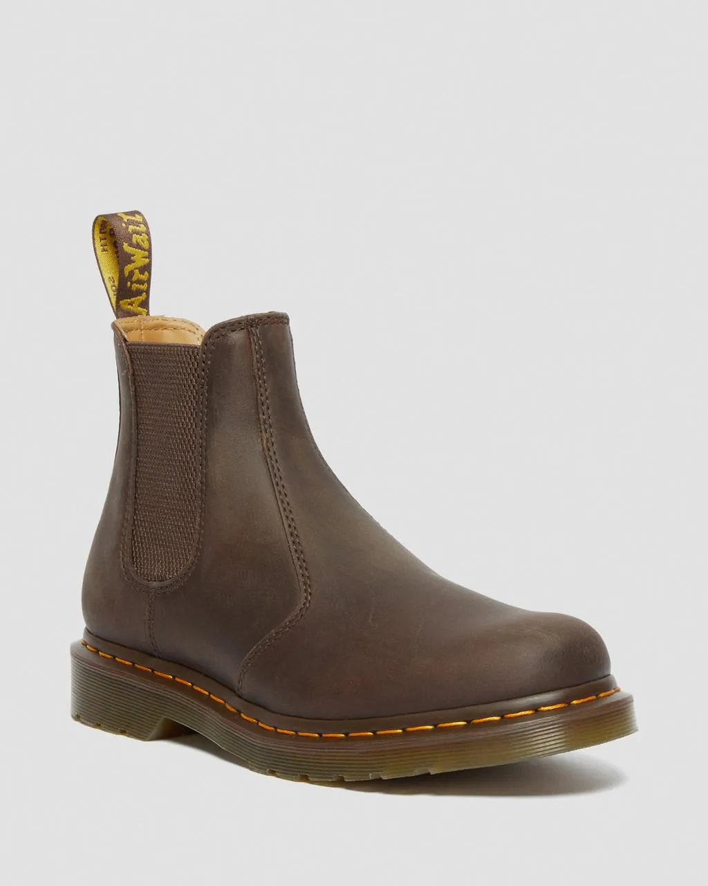 

Dr. Martens 2976 Желтые кожаные ботинки челси Crazy Horse со строчкой, цвет Dark Brown — Crazy Horse