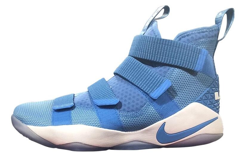 

Мужские баскетбольные кроссовки Nike Lebron 11, Coast Blue