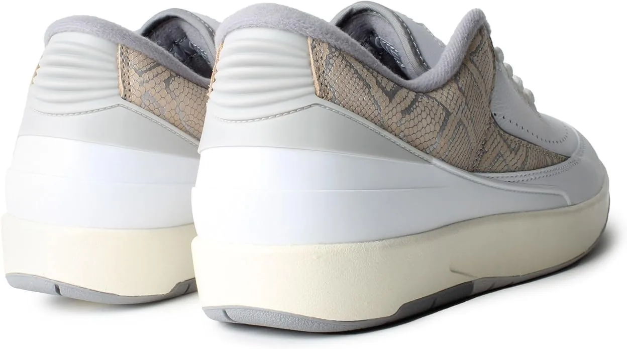 Мужские кроссовки Jordan 2 Retro Low Python White/Cement Grey Sanddrift (DV9956 100), белый/серый — фото 4