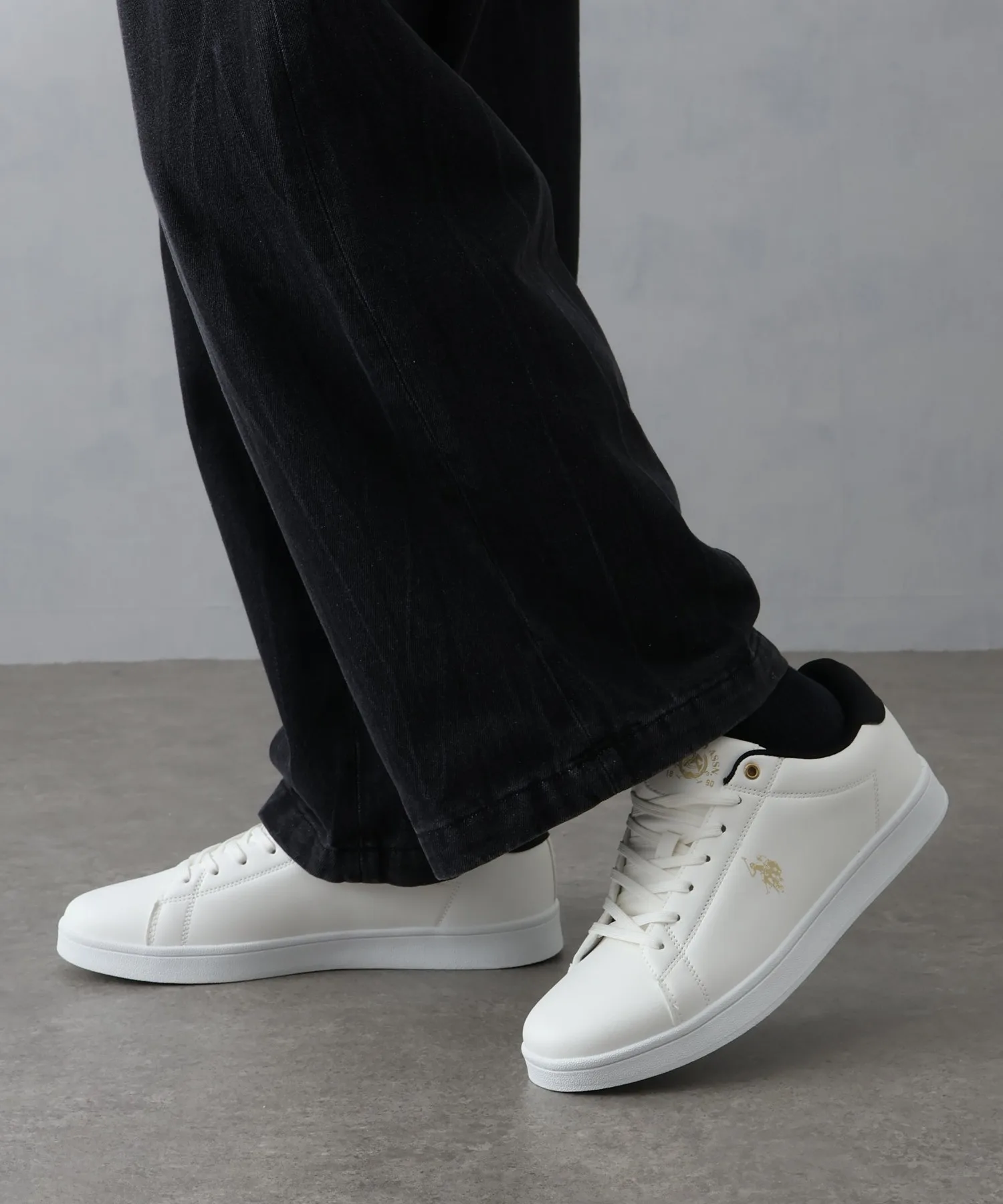 Кроссовки двухцветные с акцентом U.S. POLO ASSN. Court Sneaker черные — фото 2