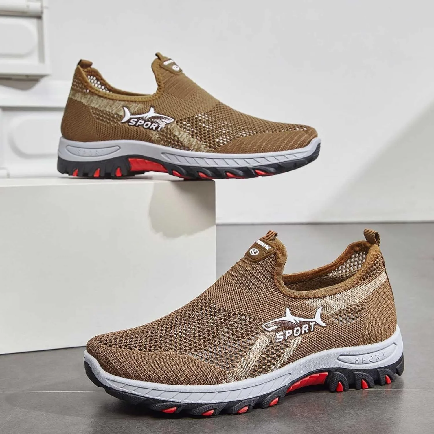Кроссовки Atmungsaktive Mesh-Freizeitschuhe fur Herren, Bequeme, Flache Lauf для обуви с дизайном Slip-On-Design, leichtes Schuhwerk Generic, темно-коричневый — фото 4