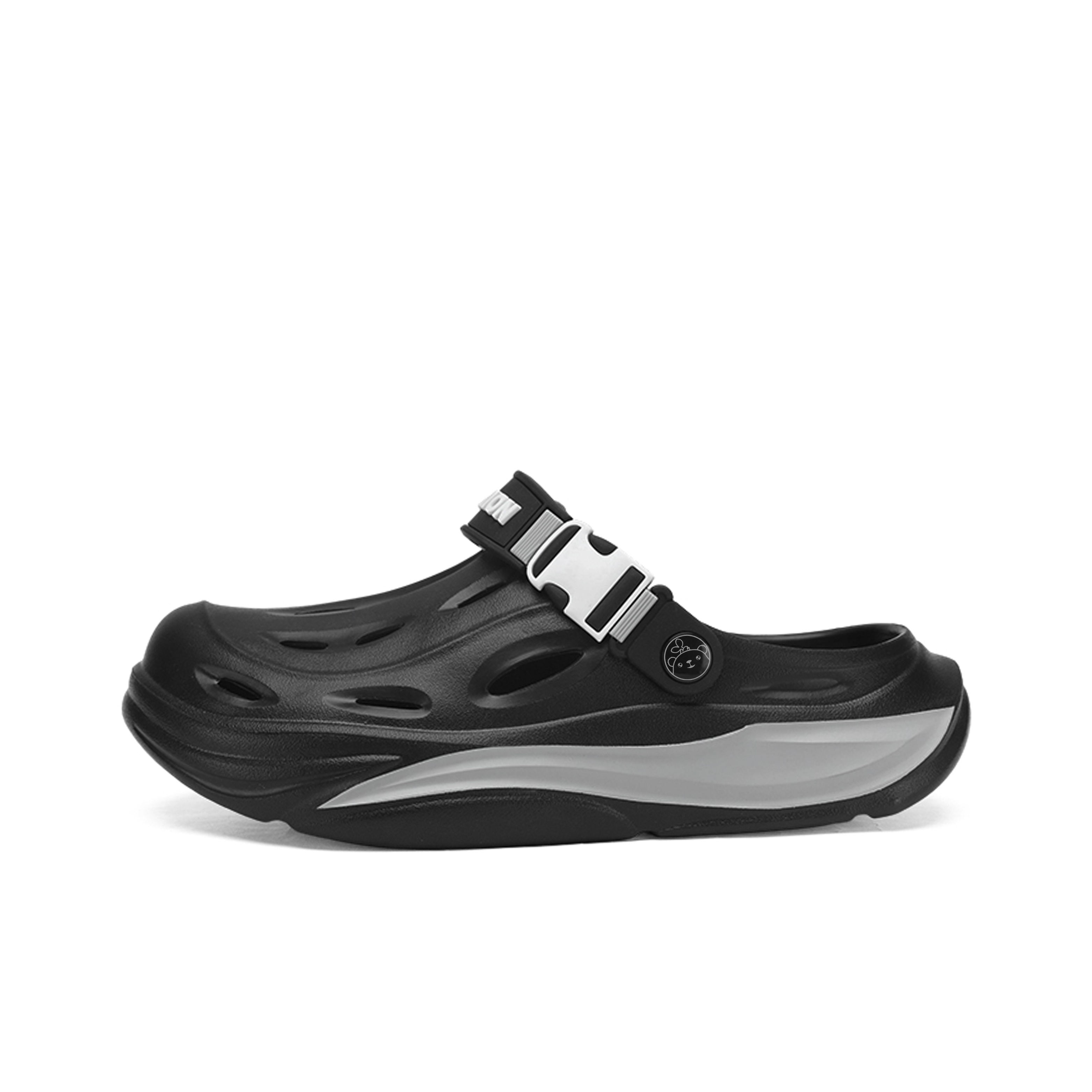 

Budding Bear Клоги унисекс черные, цвет Black