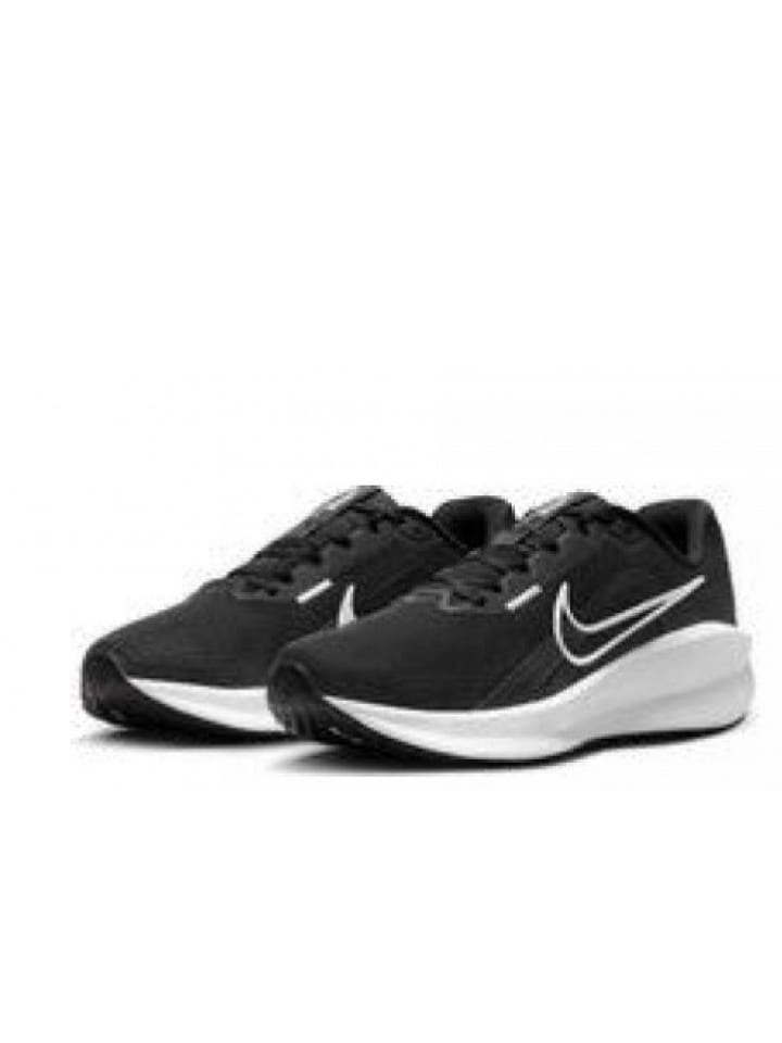 

Низкие кроссовки Nike, черный