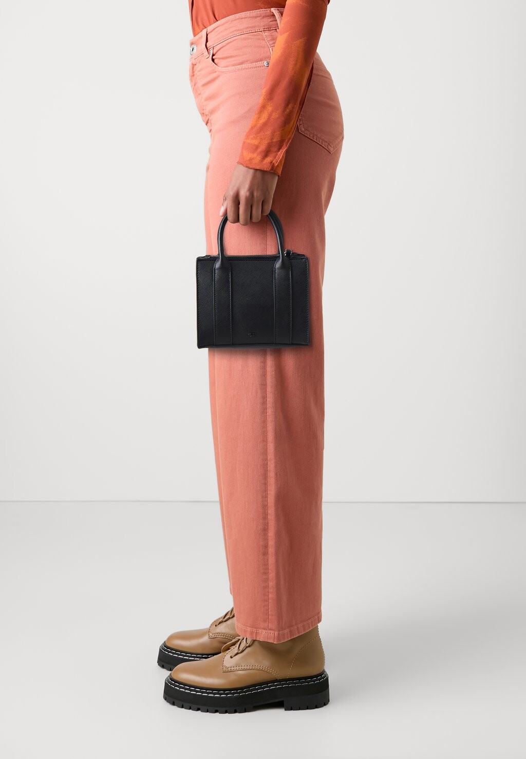 

Сумочка CROSSBODY BAG ROCKY PARFOIS, черный