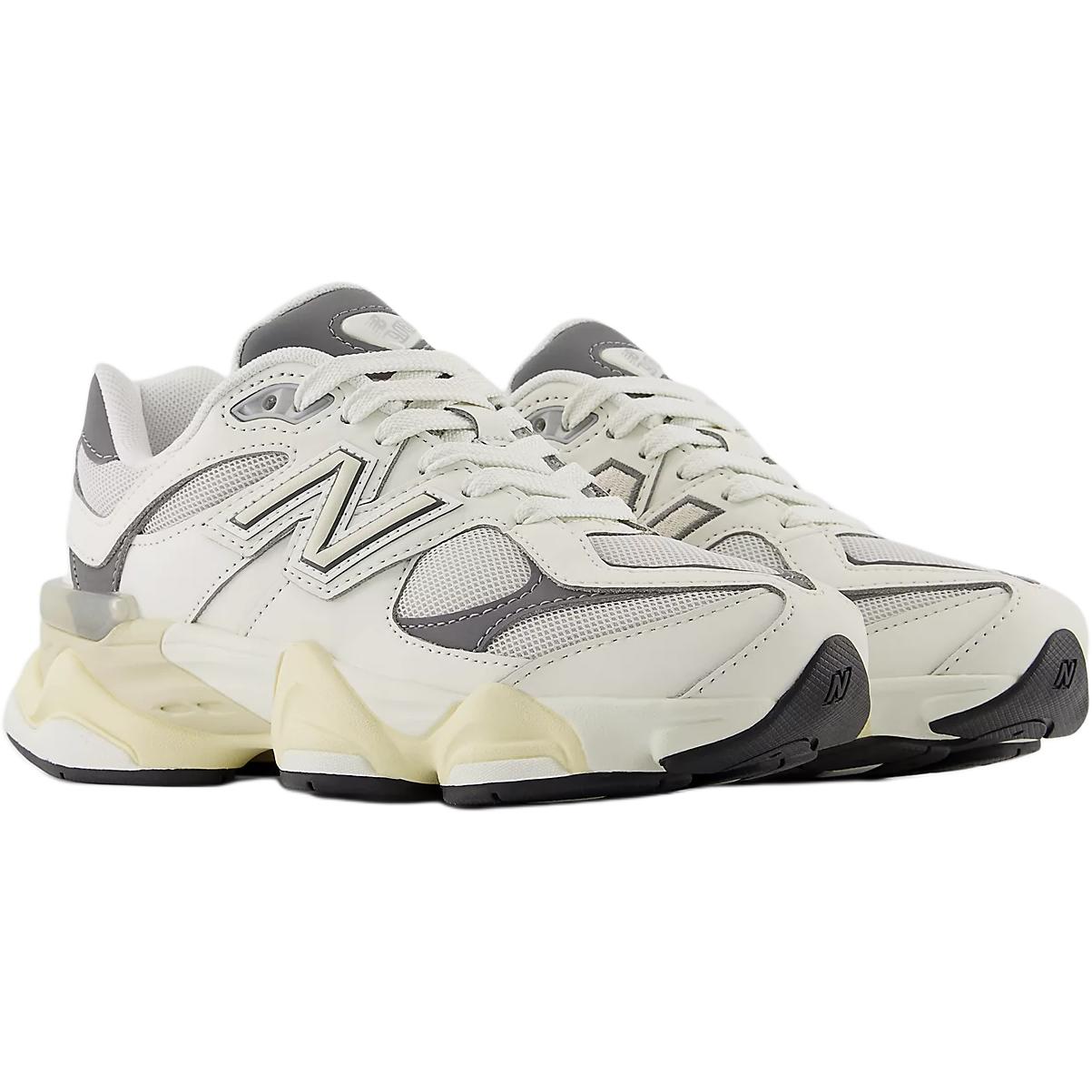 Кроссовки New Balance 9060 для детей и подростков, белый/серый — фото 3