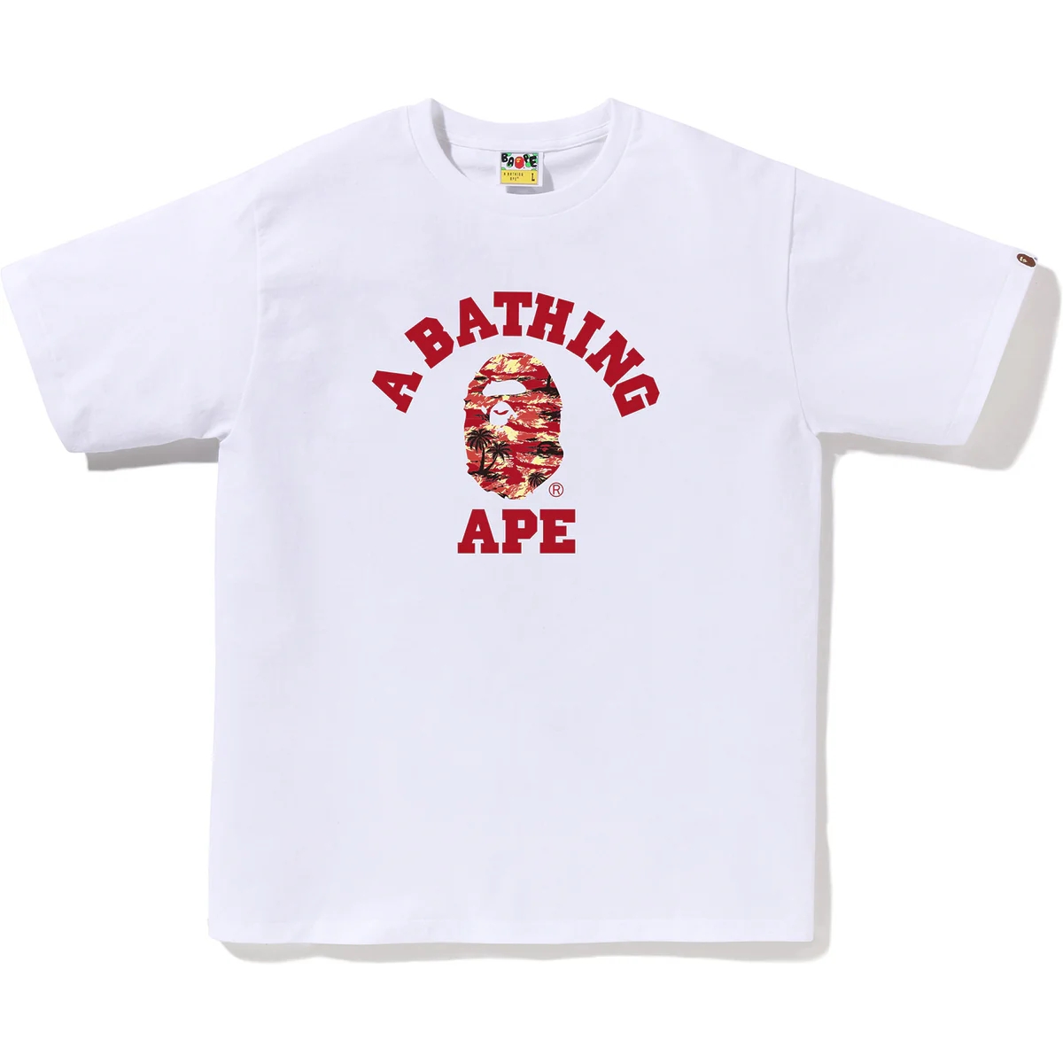 

Футболка Bape с камуфляжем пальмовых листьев College Tee A BATHING APE, белый