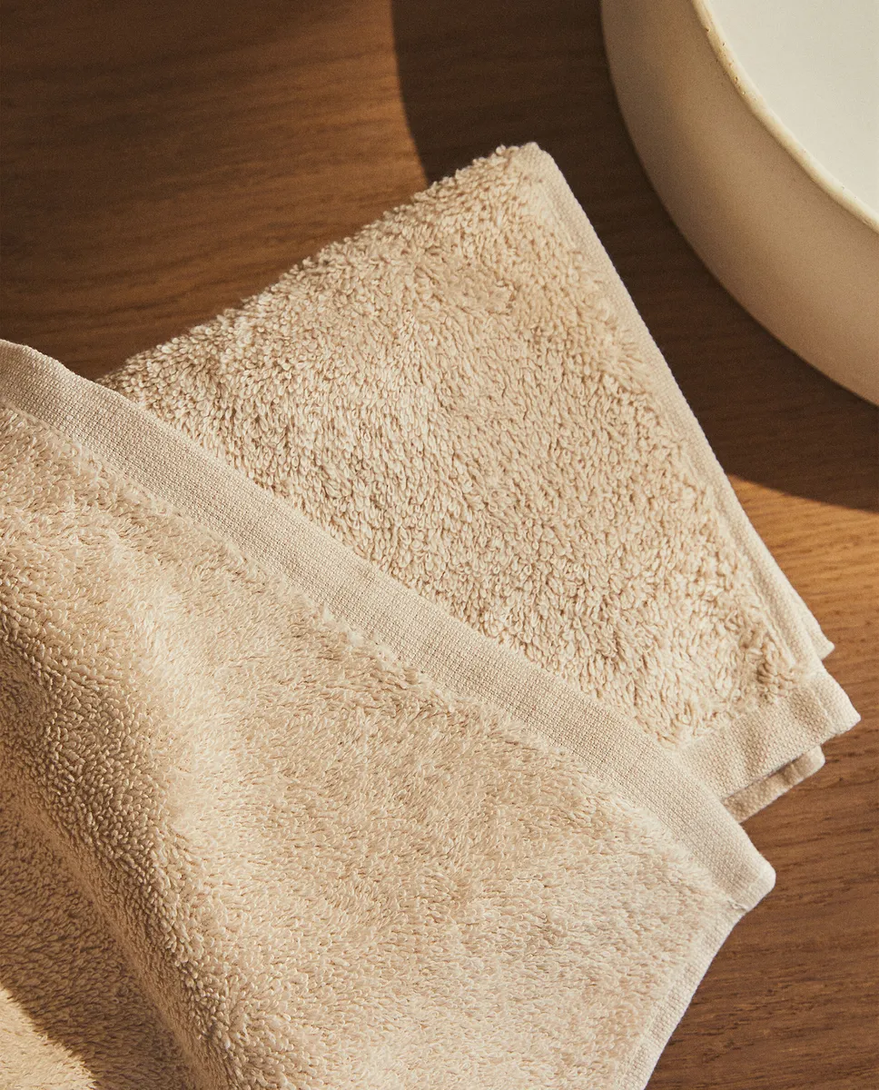 

Упаковка хлопковых полотенец для рук (3 шт.) Zara Home, синий