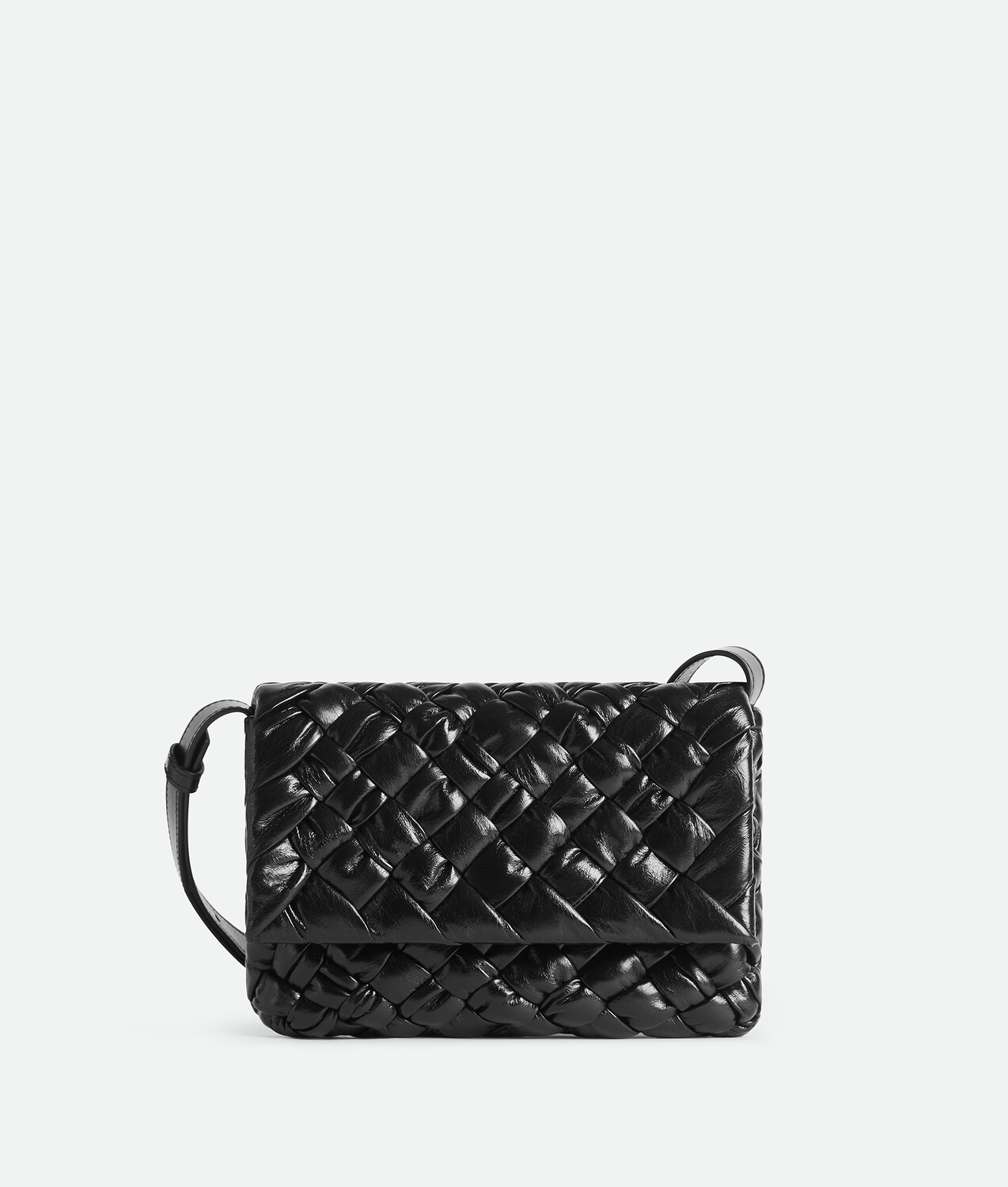 

Маленькая мятая сумка-мессенджер Bottega Veneta, черный