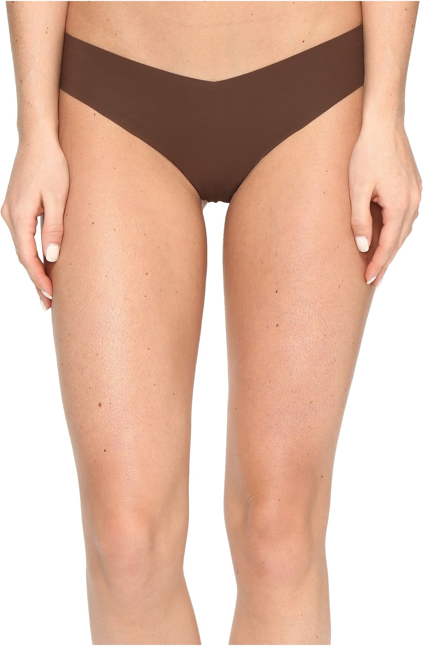 

Женские классические стринги Commando, Mocha