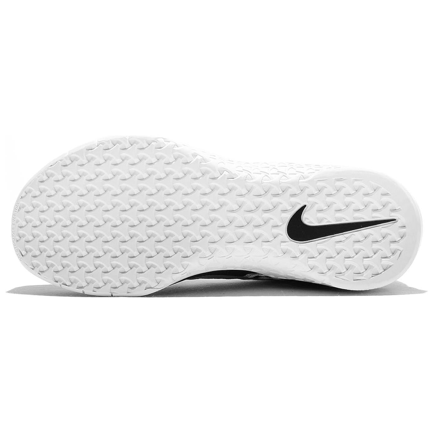 

Кроссовки Nike Metcon DSX Flyknit Black/White, черный