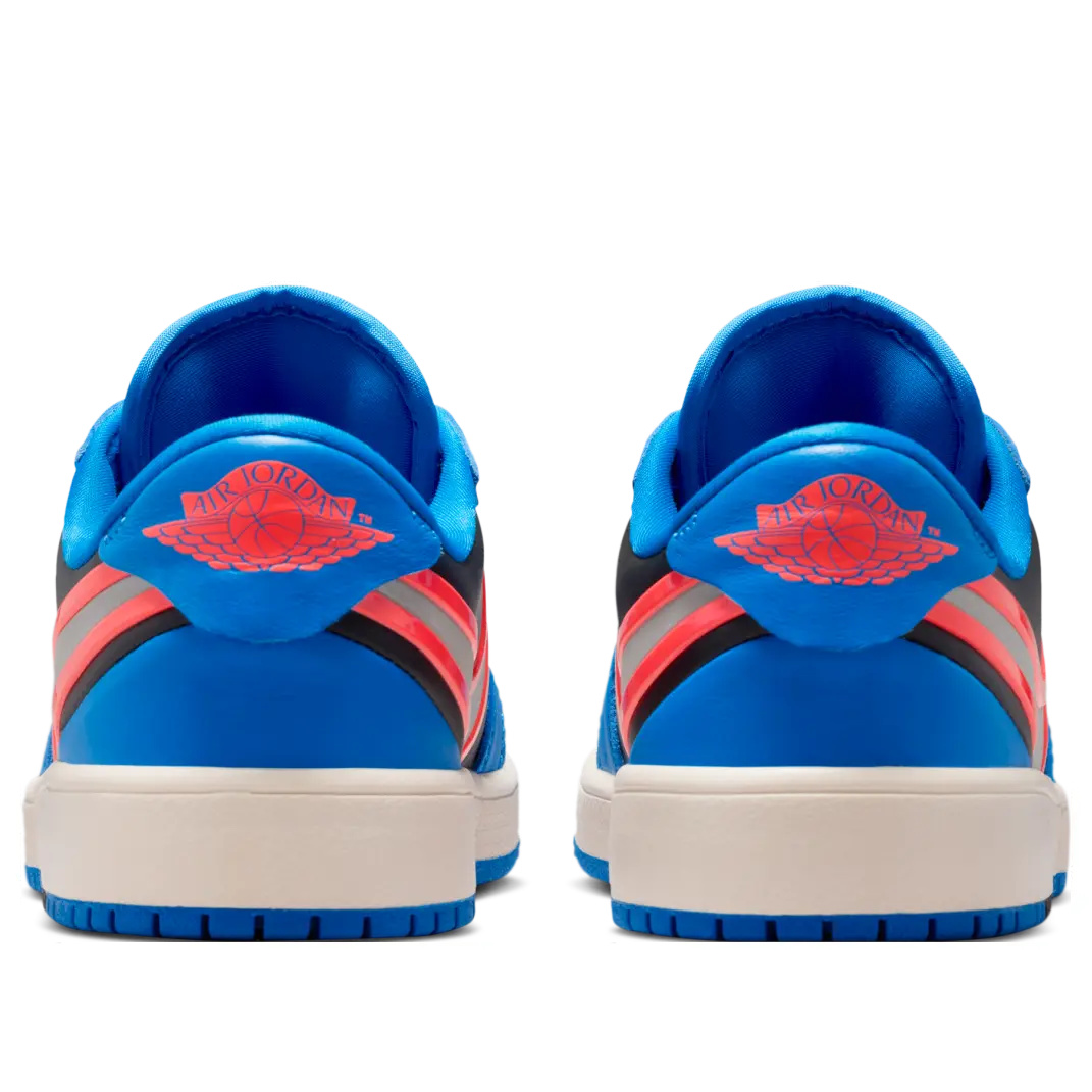 Кроссовки (GS) Air Jordan 1 Low RM 'Photo Blue Silver Hot Lava' — фото 3