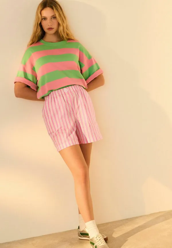 Шорты прямого кроя, удобные и свободные. Next, Pink White Stripe — фото 3