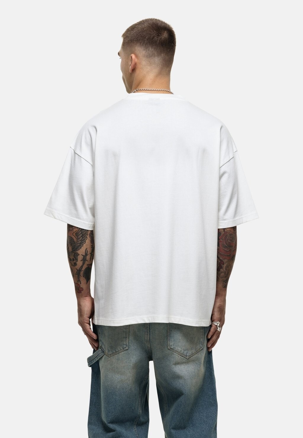 

Принт на футболке OVERSIZED OFF WHITE DISTRICT T-SHIRT Good For Nothing, кремовый