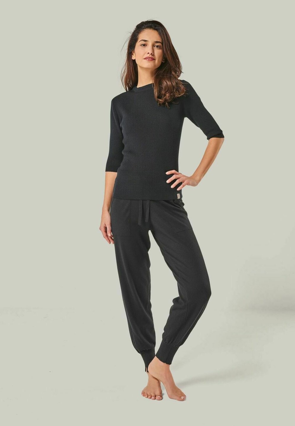 

Джемпер DARIA MERINO WOLLE HALBARM-PULLOVER YOU LOOK PERFECT, черный