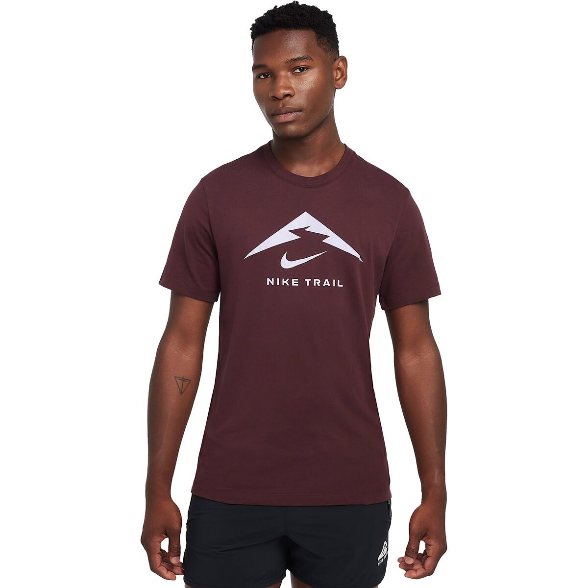 

Футболка Dri-Fit с логотипом trail Nike, цвет burgundy crush